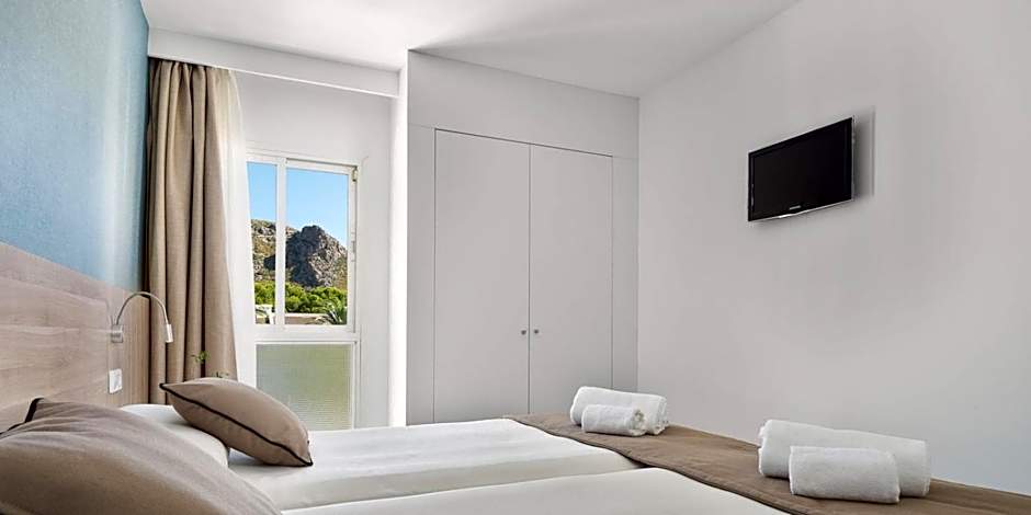 Puerto Azul Suite Hotel