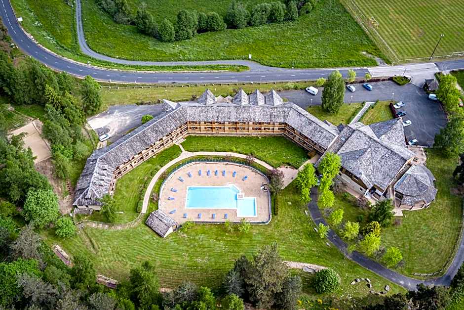 Les Hameaux De Lozere Sure Hotel Collection by Best Western