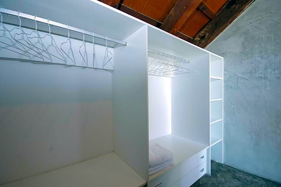 Mosen Sorell Apartments