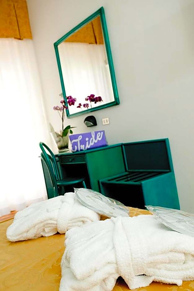 Hotel Iride & Spa bed&breakfast