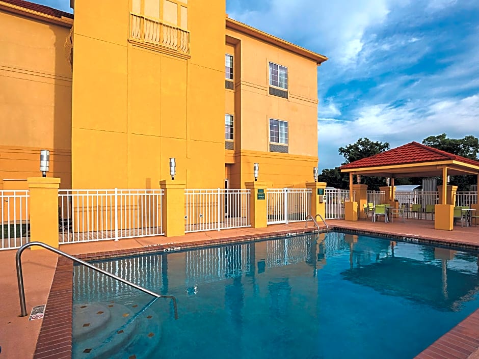 La Quinta Inn & Suites by Wyndham Port Lavaca