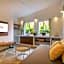 PinkPrivate Sanur - for Cool Adults Only