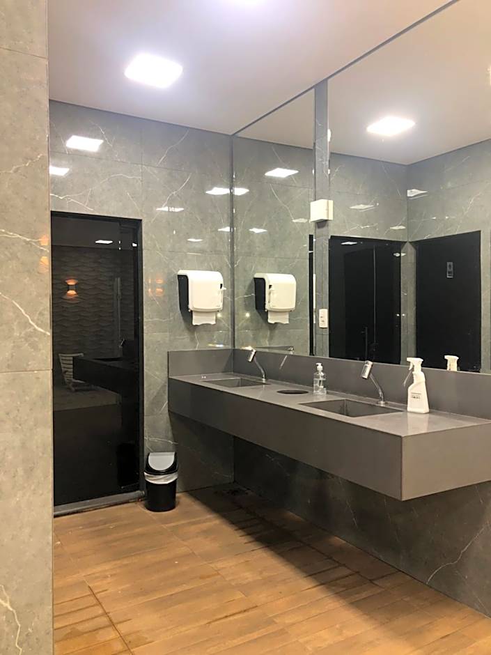 Flat Cavalinho Branco - Ap 516