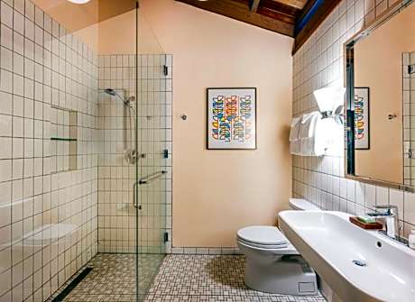 Two Beds, Ocean View