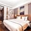 Yeste International Hotel (Helong Store)