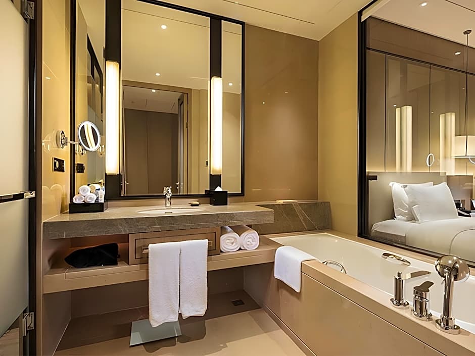 DoubleTree By Hilton Xiamen Haicang