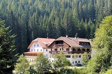 Hotel Bad Bergfall