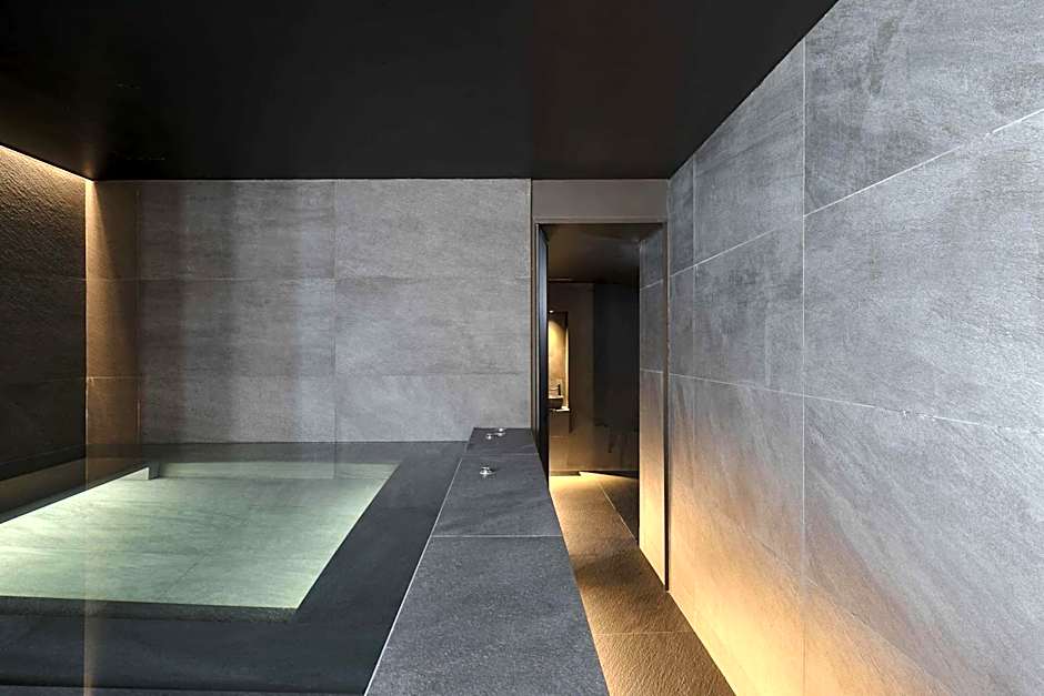 CUBIC Mykonos Seafront Design Suites