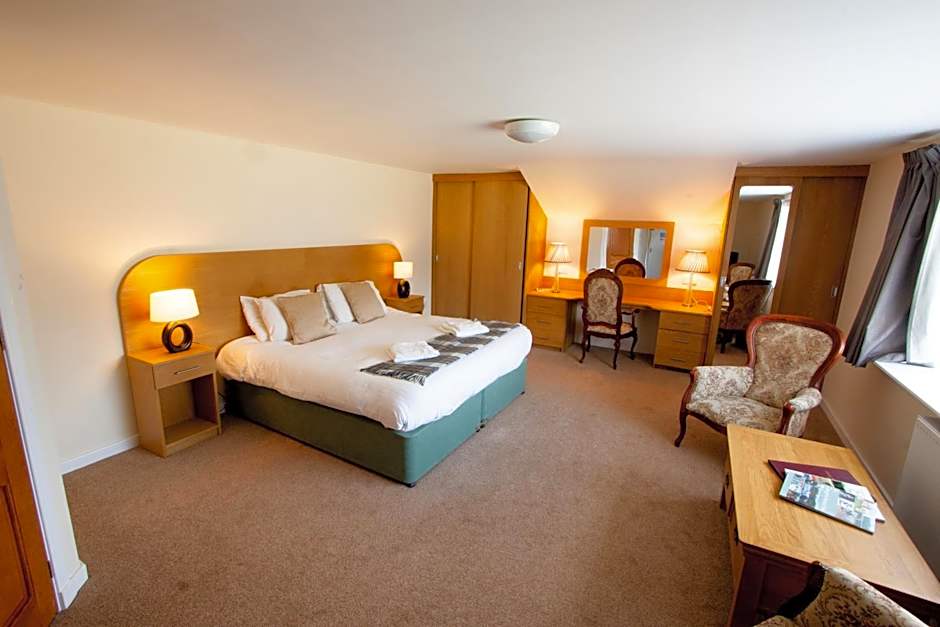 Duke Of Gordon Hotel