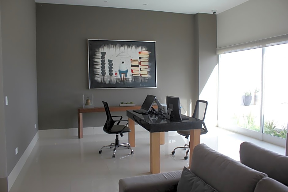 Holiday Inn Express & Suites Silao Aeropuerto Terminal By IHG