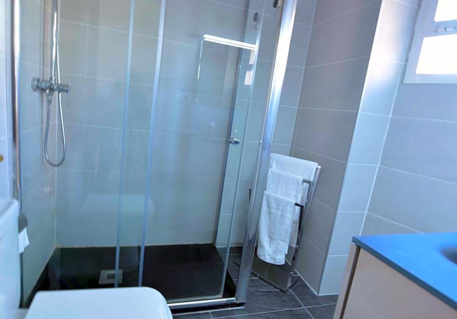 Reus Bedrooms 2 habitaciones con baño privado, sin cocina