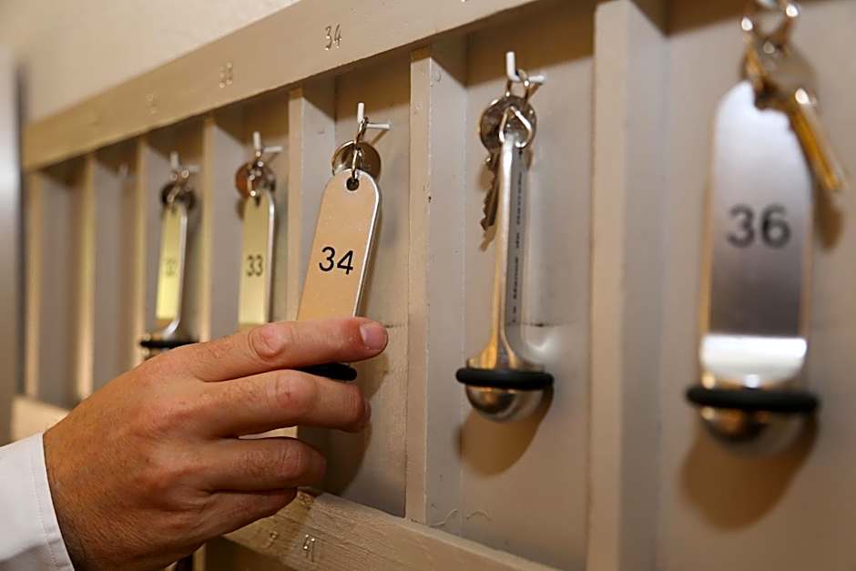 LOGIS Hôtel & Restaurant - Le Manoir de Gavrelle