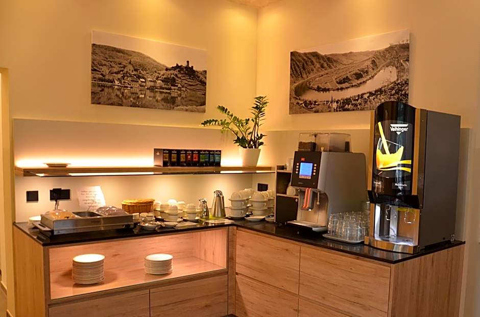 Flair Hotel am Rosenhügel - Garni