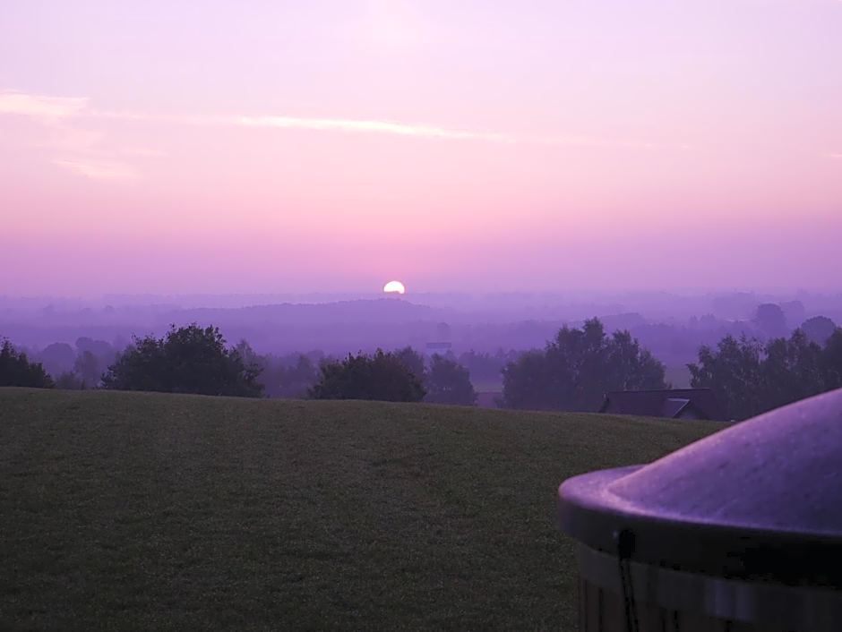 Kaszubskie Wzgórze - Całoroczne Domki Drewniane