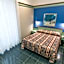 Le Petit Hotel