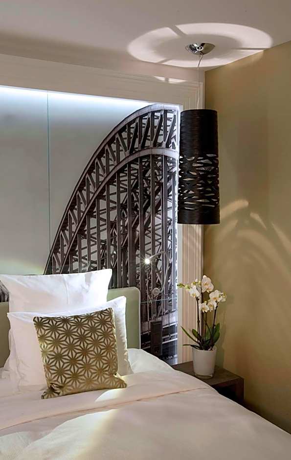 Lindner Hotel Cologne City Plaza, part of JdV by Hyatt