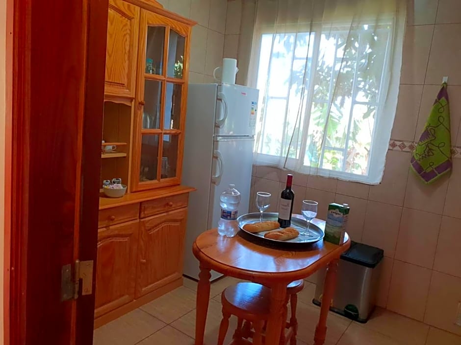 Casa Angel y Carmen (La Dama, La Gomera)