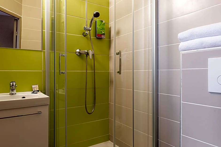 The Originals City Hôtel Marseille Aéroport