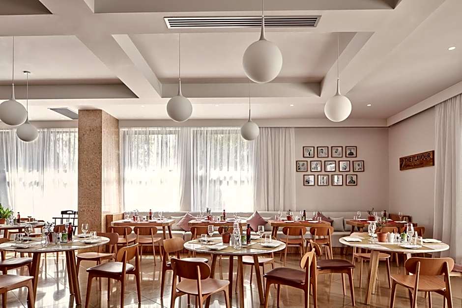 Atlantica Marmari Palace