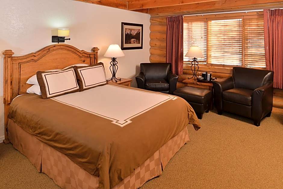 The Boulder Creek Lodge