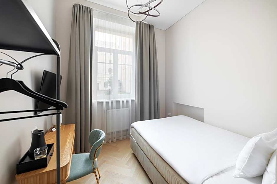 St Casimir Apartments