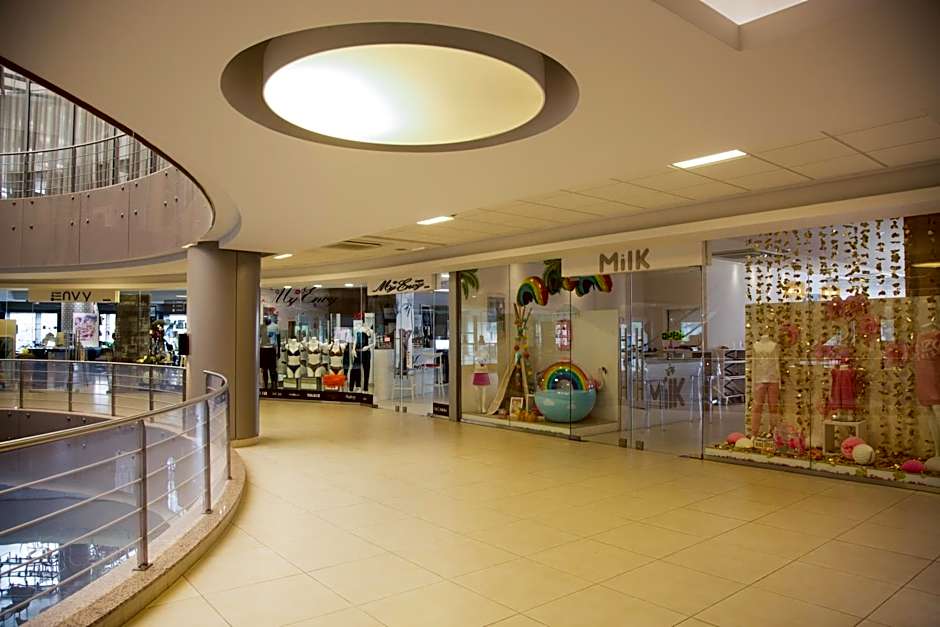 Kin Plaza Arjaan by Rotana