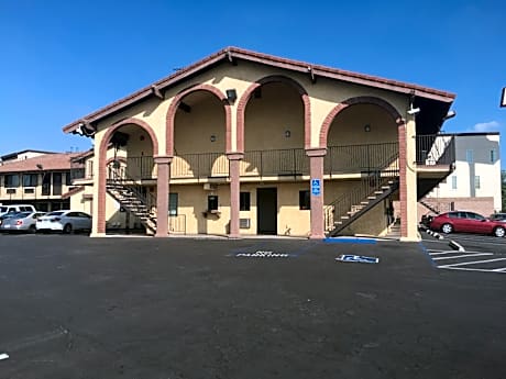 Sierra Inn