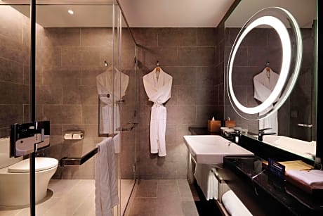 Two-Bedroom King Suite