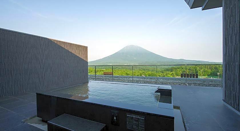 AYA Niseko