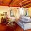 Tenuta Guinigi Antico Borgo di Matraia - Exclusive Holidays apartments & Pool