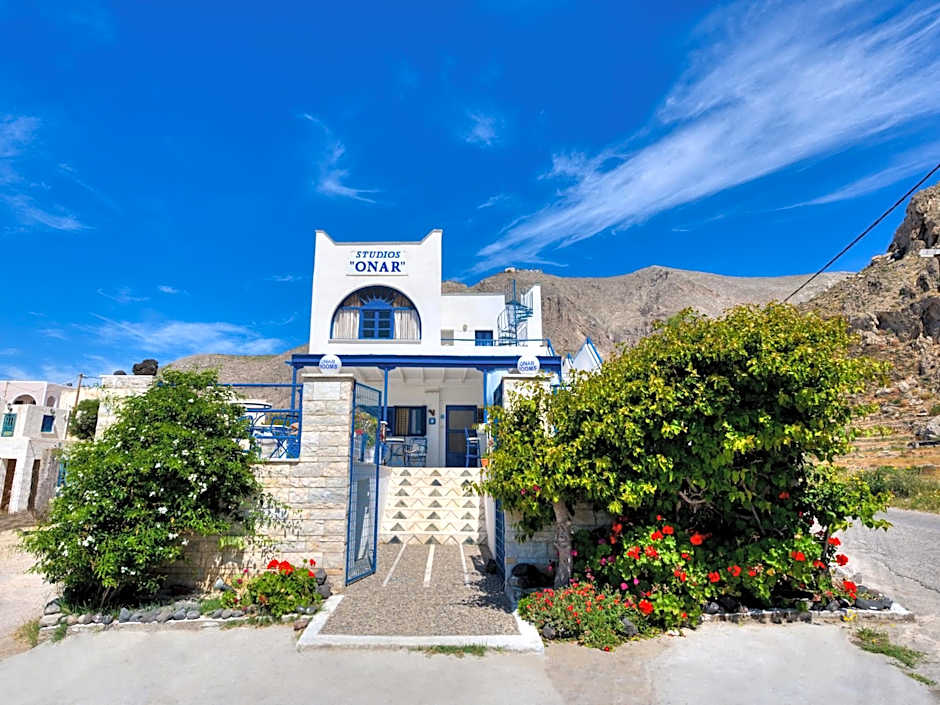 Onar Rooms & Studios