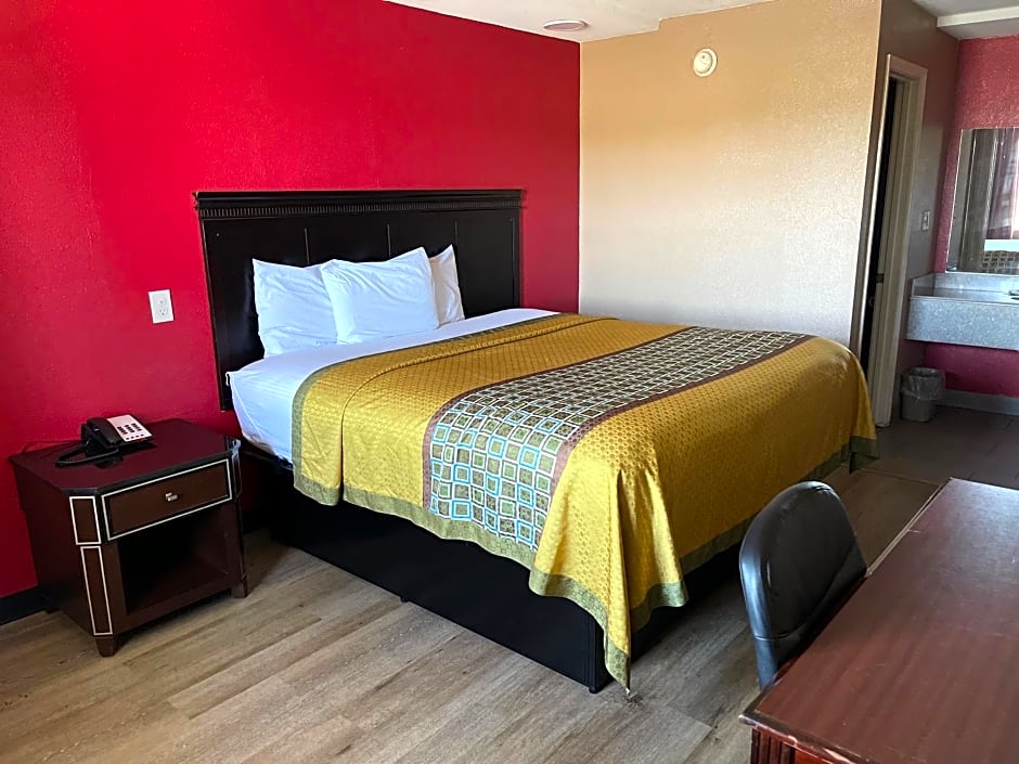 Deluxe Inn