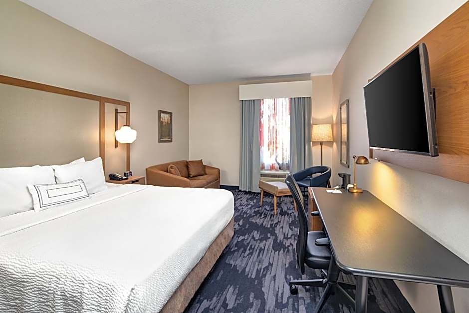 Fairfield Inn by Marriott Toronto Oakville