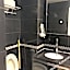 She Hehe Service Apartment (Guangzhou Weinan University  Subway Station)