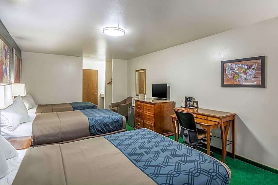 Econo Lodge Waupaca