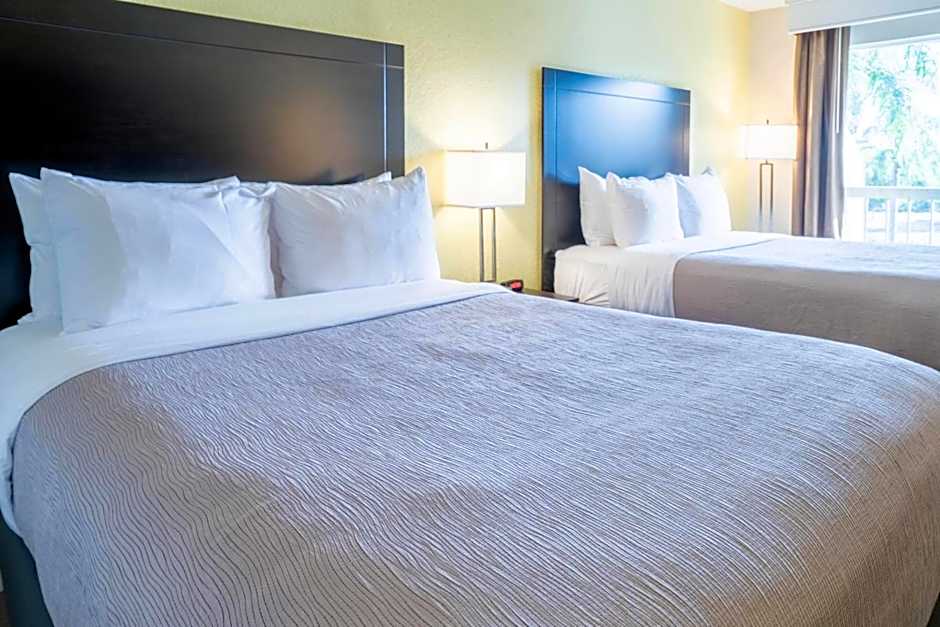 Quality Inn Palm Beach International Airport