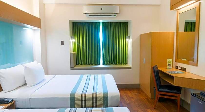 Microtel By Wyndham South Forbes - Nuvali Sta. Rosa
