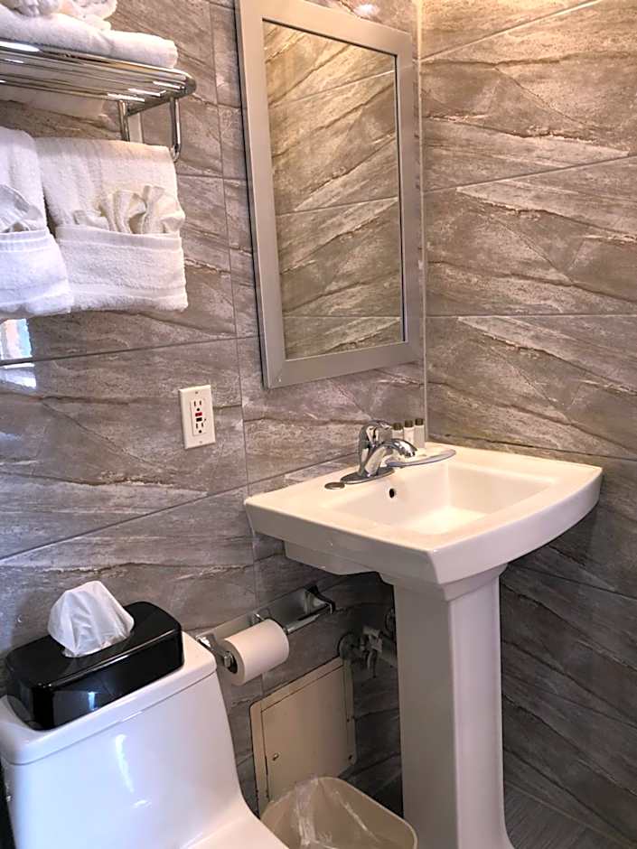 The Vue Express @ 39th Street