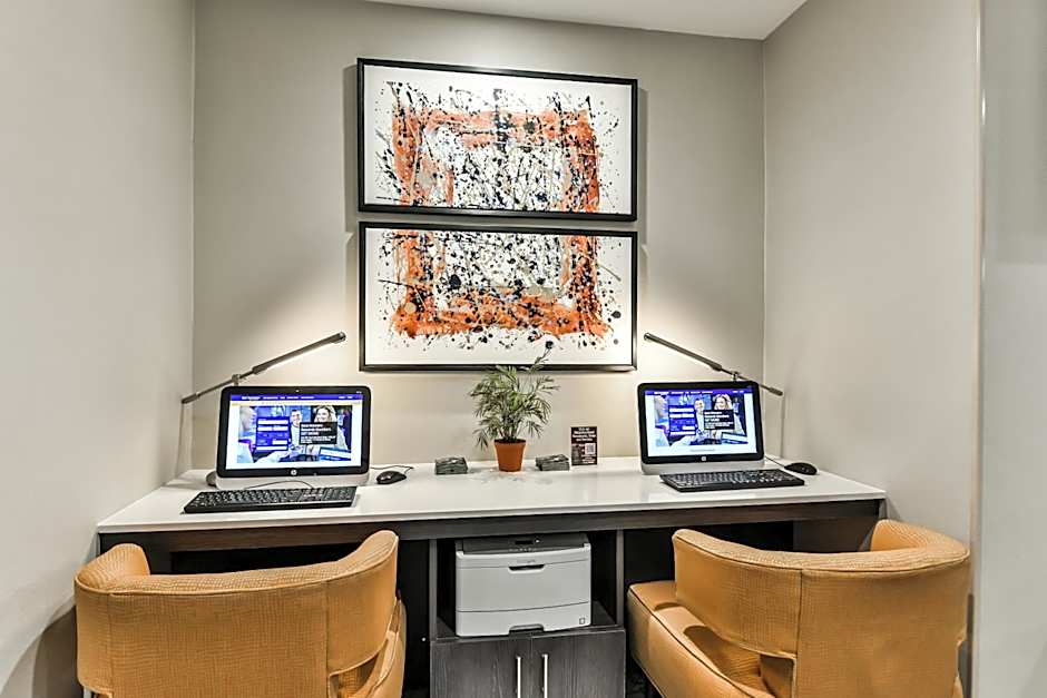 Best Western Plus Cambridge Hotel