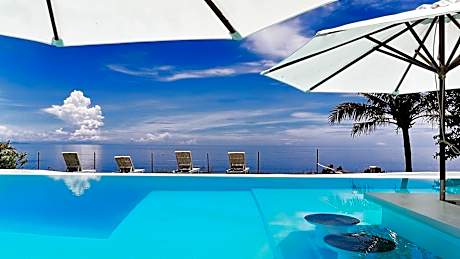 Kawayan Holiday Resort