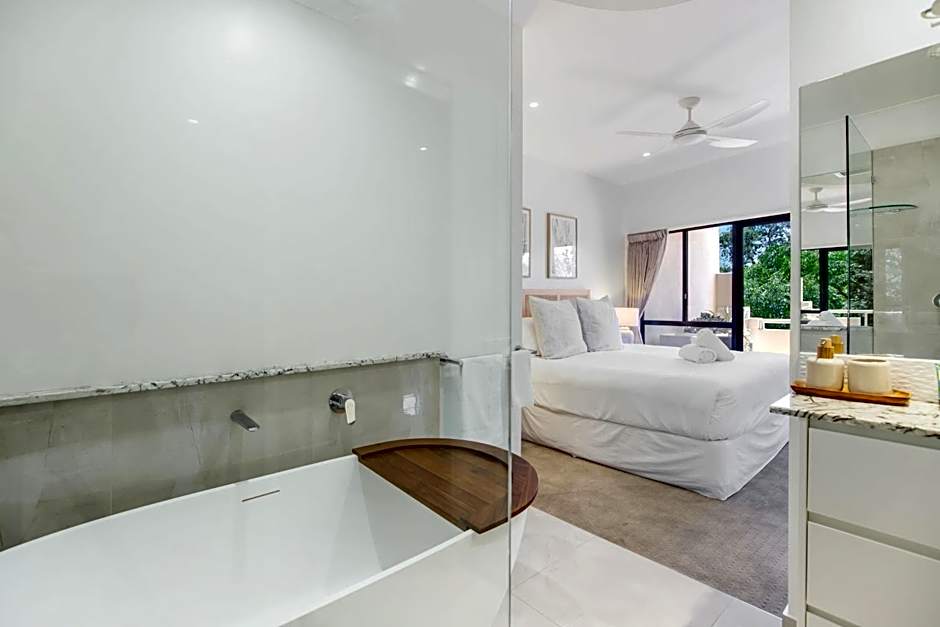 Mirra Chana Beachfront Apartments Mooloolaba