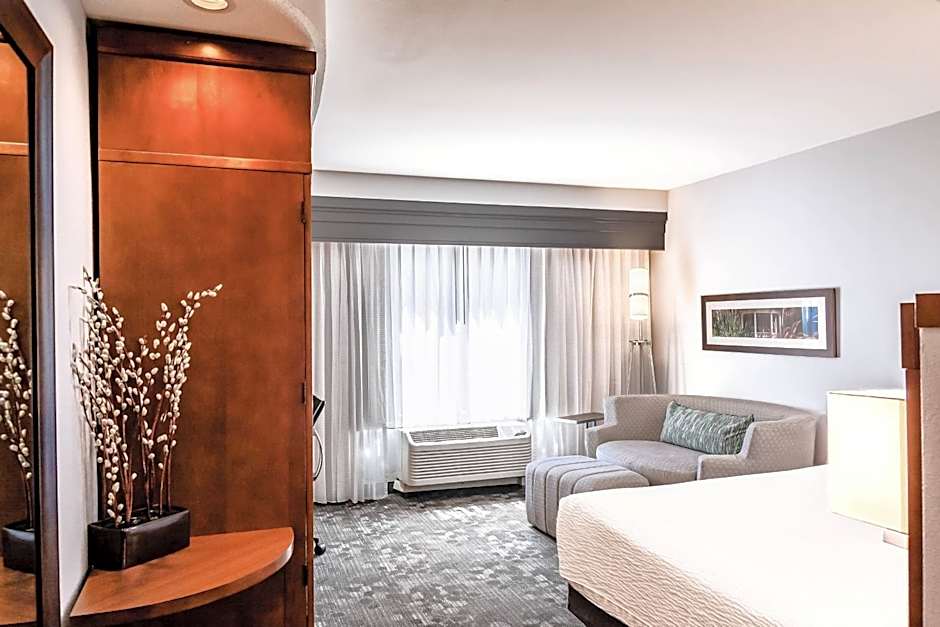 Courtyard by Marriott New Braunfels River Village