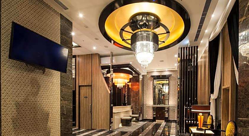 Apa Hotel Ochanomizu-Ekikita