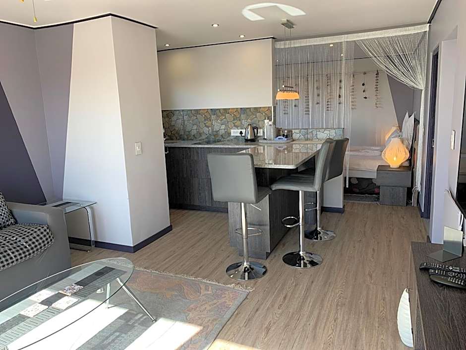 Farr Out Guest House