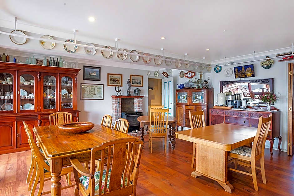 Anchors Aweigh - Adult Guests Only