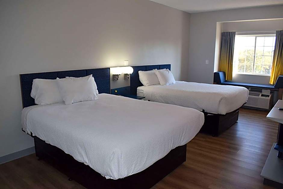 Microtel Inn & Suites by Wyndham Stockbridge/Atlanta I-75