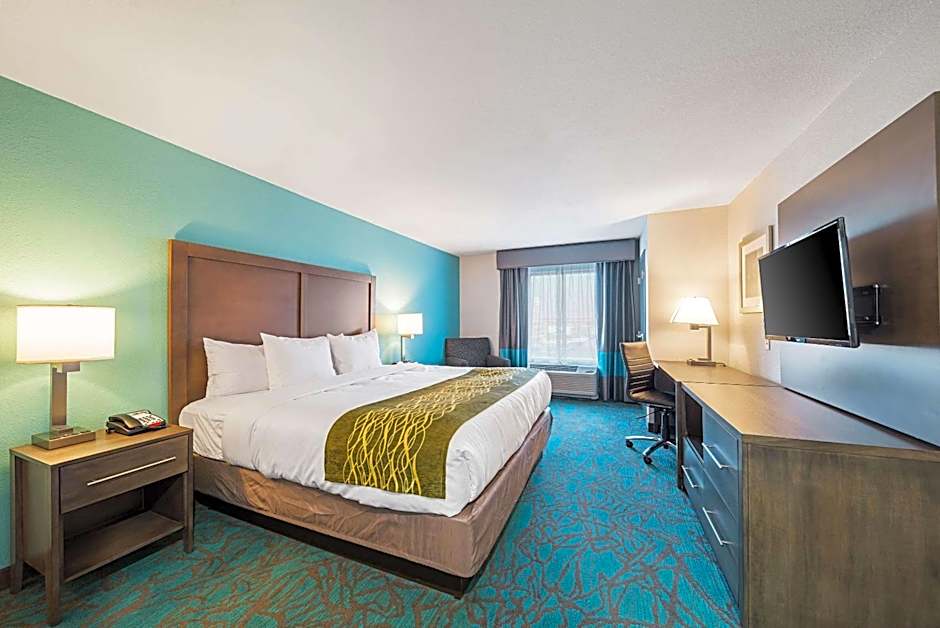 Comfort Inn & Suites