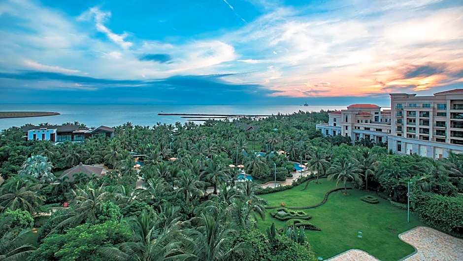 Grand Hotel Haikou - Managed by Accor