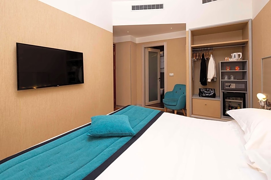 Best Western Plus Hotel City Geona
