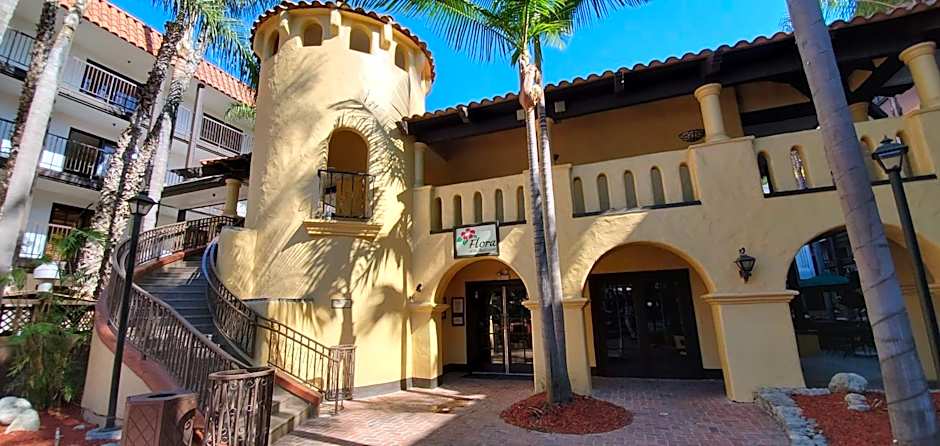 Buena Park Grand Hotel & Suites